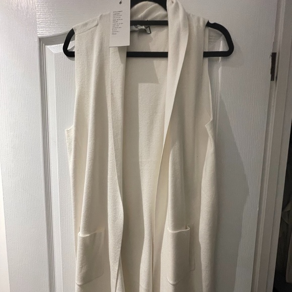 Vest - Picture 1 of 2
